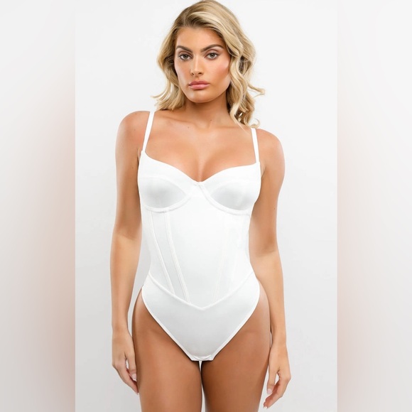 Popilush Other - Popilush Corset Bodysuit Built in Bra V Neck Tummy Control Thong Shapewear NEW